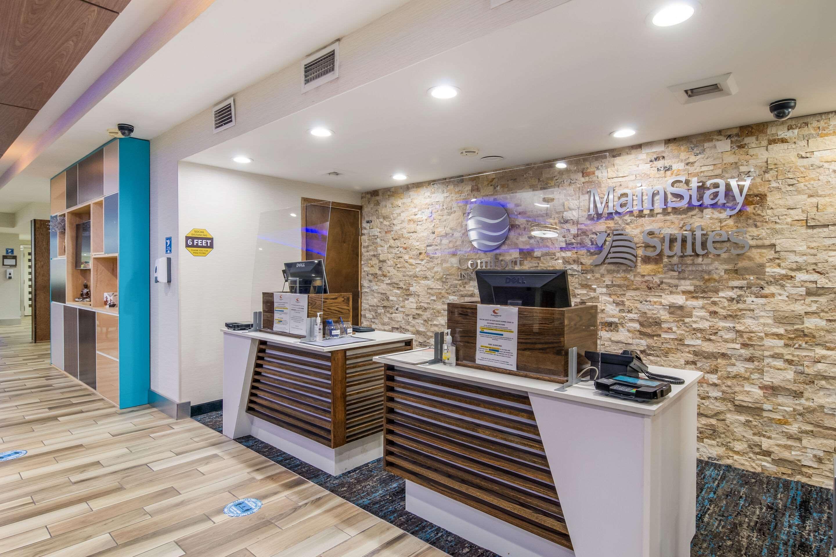 Mainstay Suites Verona Extérieur photo