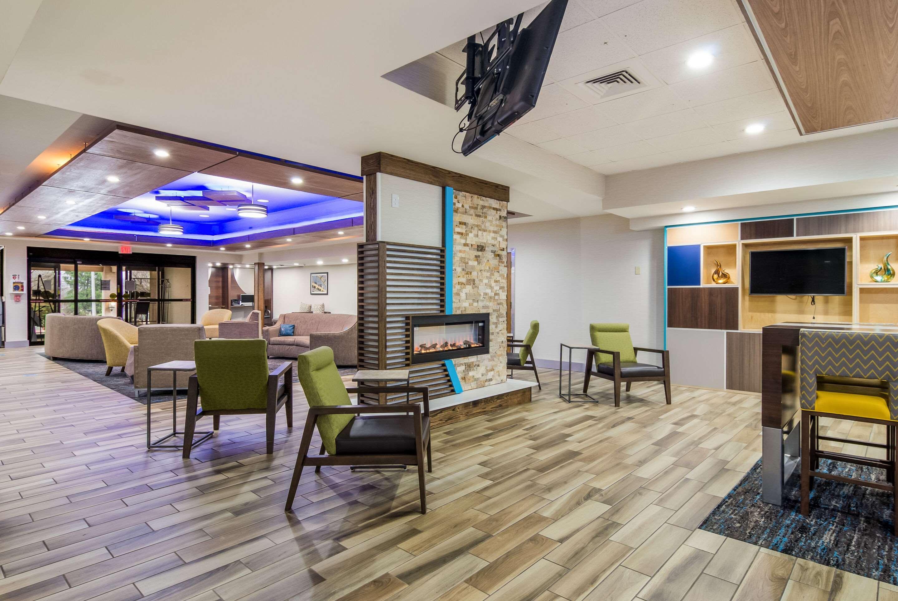 Mainstay Suites Verona Extérieur photo