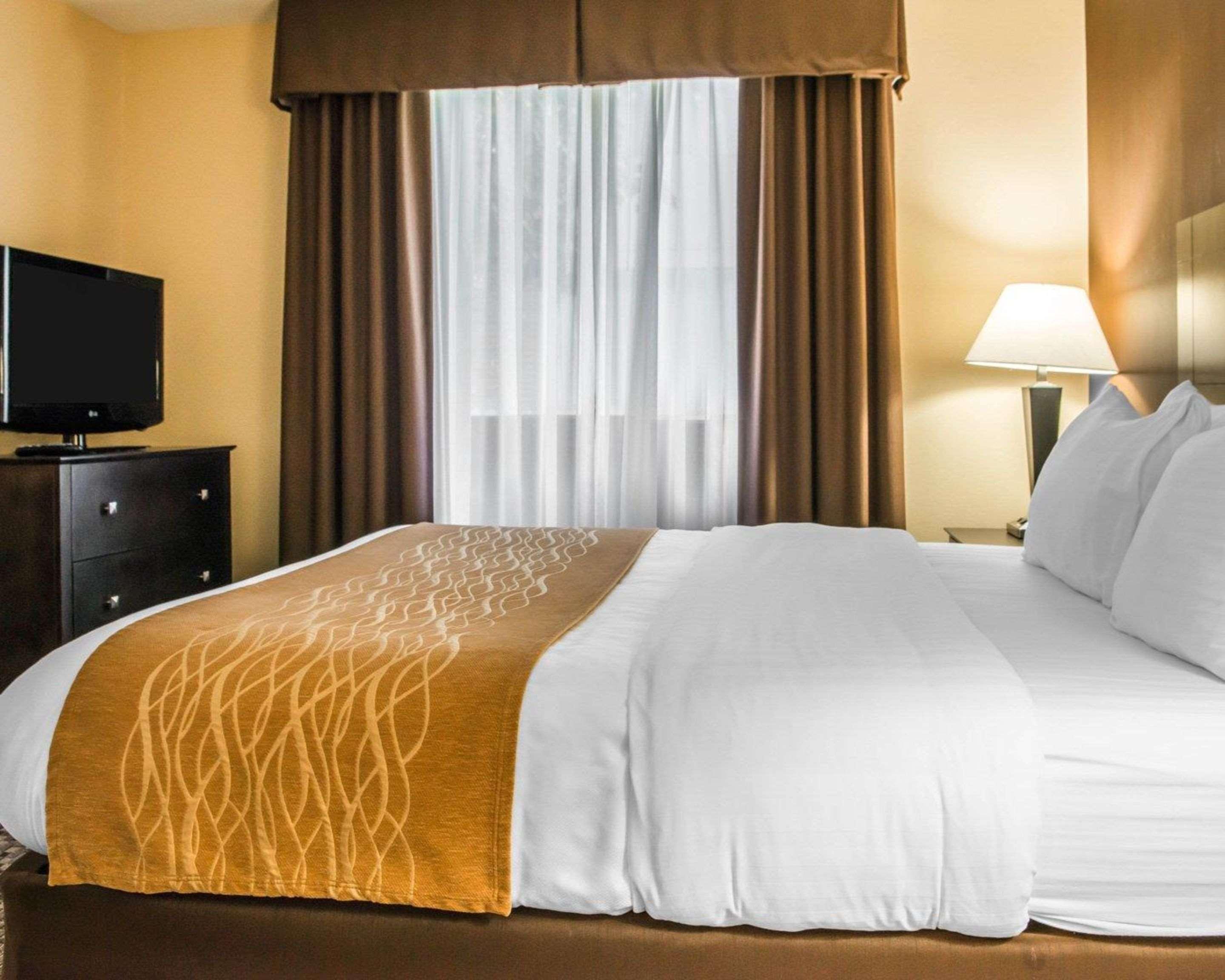 Mainstay Suites Verona Extérieur photo