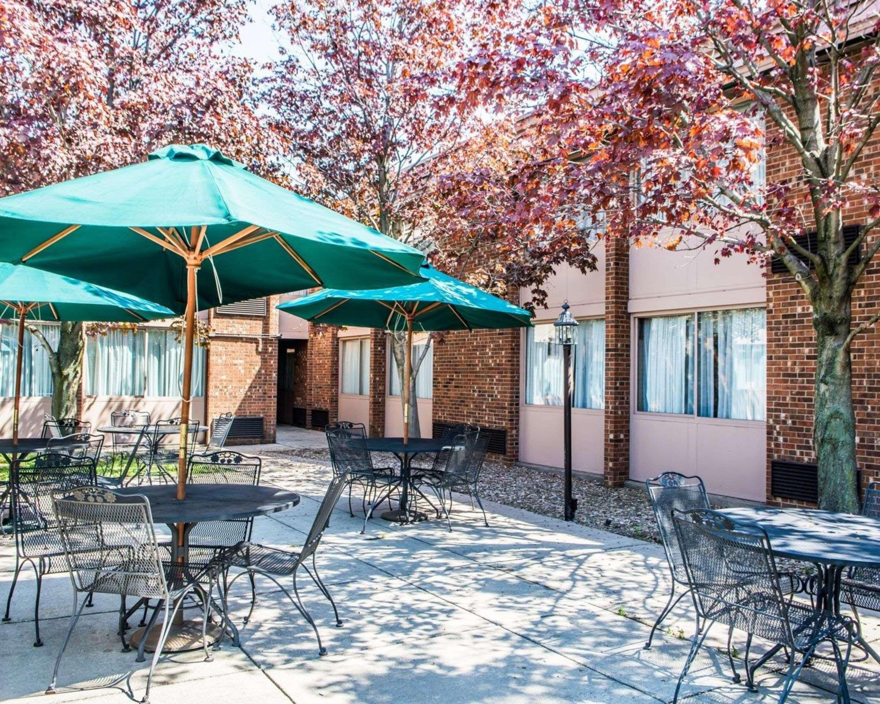 Mainstay Suites Verona Extérieur photo