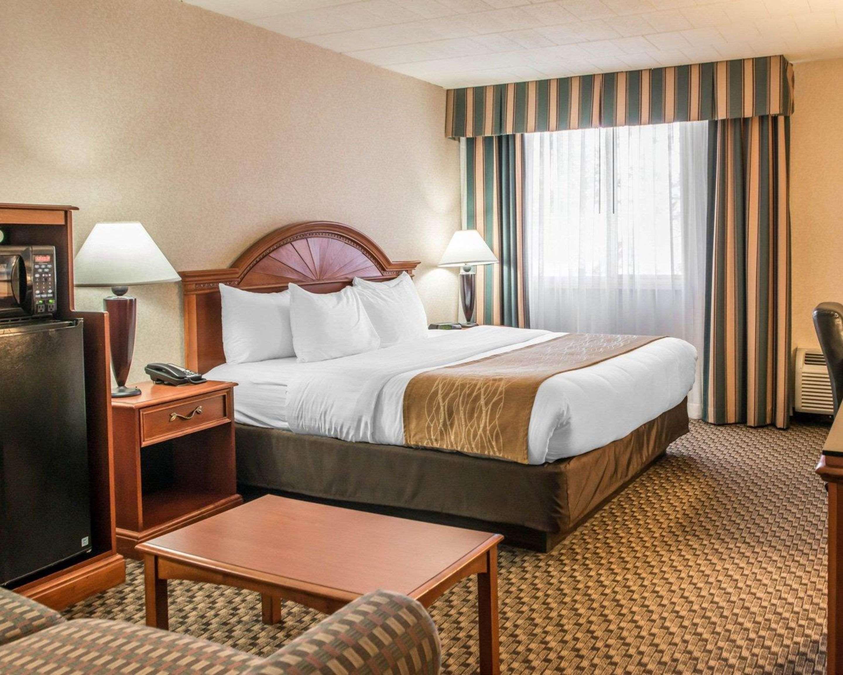 Mainstay Suites Verona Extérieur photo