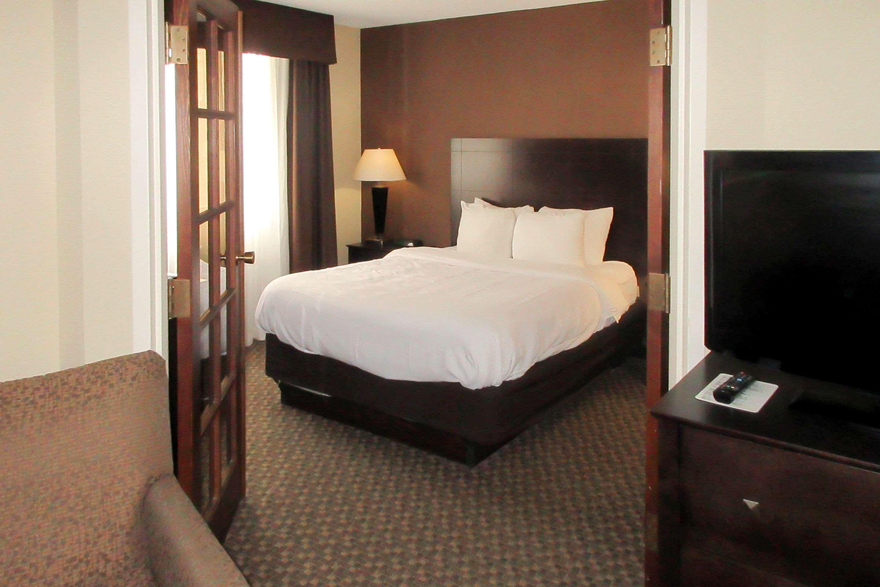 Mainstay Suites Verona Extérieur photo